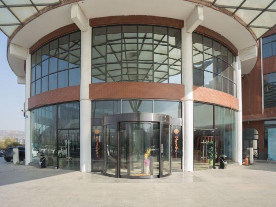 Баоцзи: Baoji Gao Xin Rui Heng Hotel