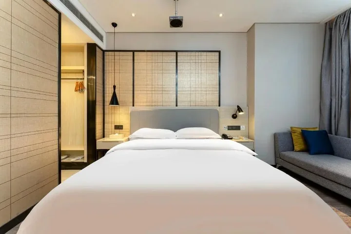 Ляньюньган: GreenTree Eastern Lianyungang Jiaruibao Plaza Hotel