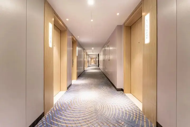 Ляньюньган: GreenTree Eastern Lianyungang Jiaruibao Plaza Hotel