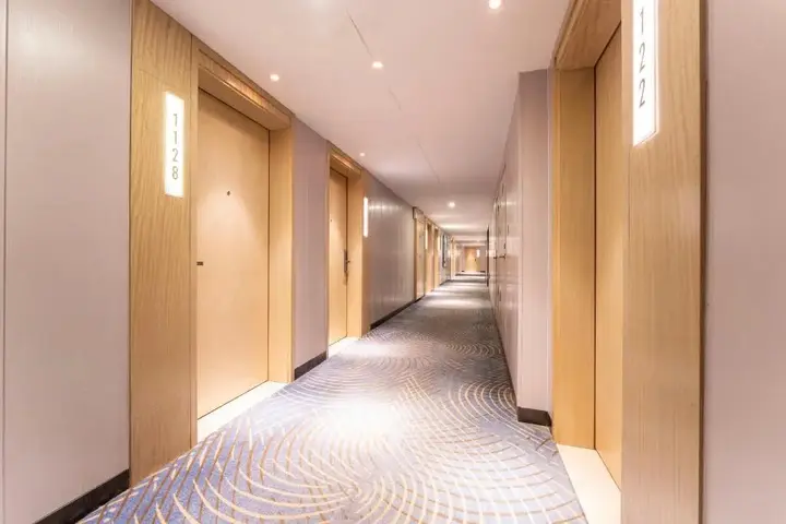 Ляньюньган: GreenTree Eastern Lianyungang Jiaruibao Plaza Hotel
