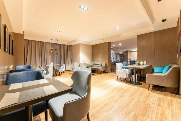 Ляньюньган: GreenTree Eastern Lianyungang Jiaruibao Plaza Hotel