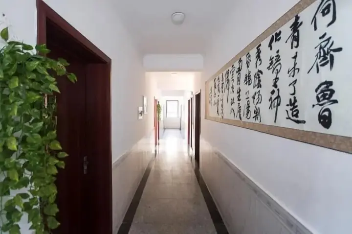 Циньхуандао: Liuzhuang Huayuhai Holiday Hostel