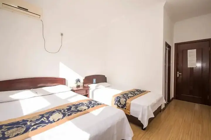 Циньхуандао: Liuzhuang Huayuhai Holiday Hostel