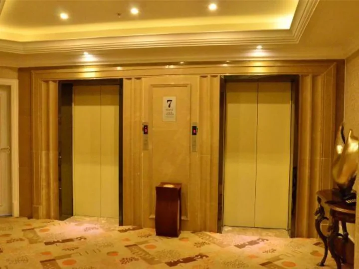 Синьсян: Hualong Lidu Boutique Hotel (Hui County Gongcheng Avenue)