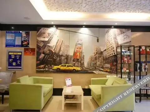 Лянфан: 廊坊金鼎酒店