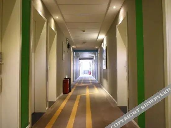 Лянфан: 廊坊金鼎酒店