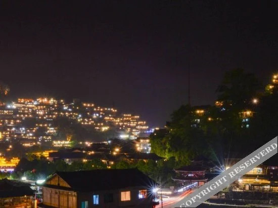 Леишан: Yangwang Buluo Hotel