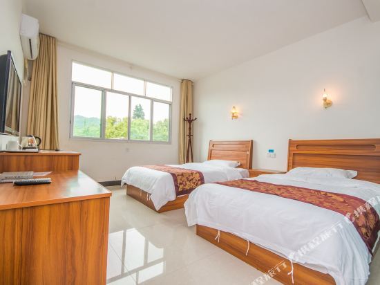 Ибинь: Southern Sichuan Bamboo Sea Colorfulsunshin · Wanshunhao Hotel