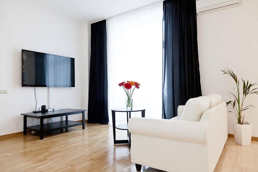 Москва: Likeflat Apartment Tverskaya