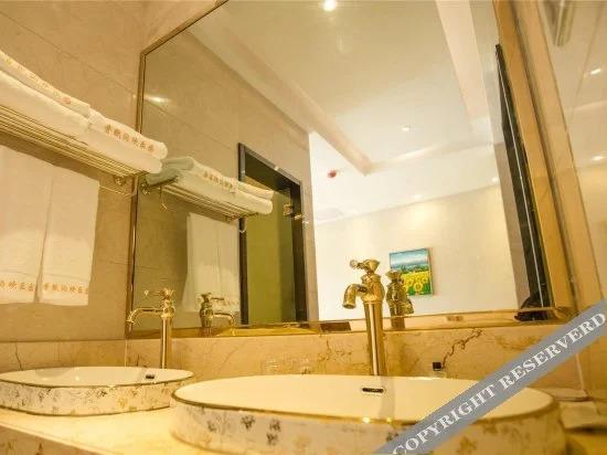 Гуйян: Xiangzhigou Maple Valley Holiday Hotel