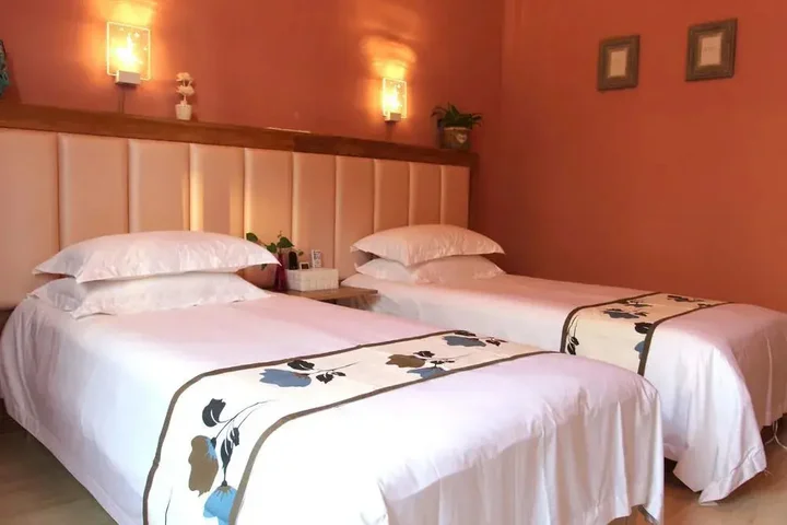 Дунъян: Rongyi.Yanyu Jiangnan Homestay