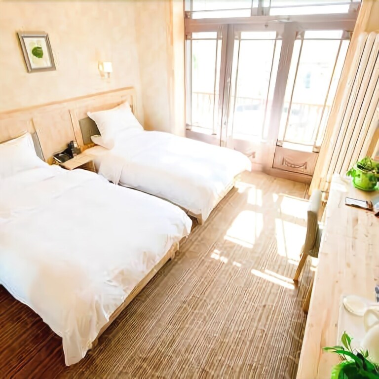 Хулун-Буир: Wanting Deep Breath Hotel