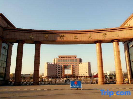 Цзыбо: Ruida Hotel