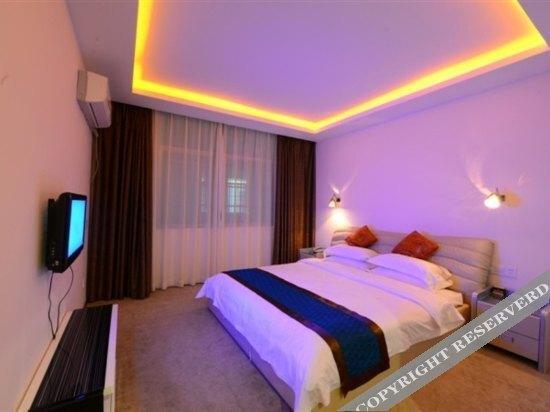 Либо: Tianyue Holiday Hotel