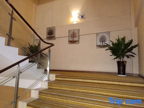 Чэнду: Blue City Exepress Hotel