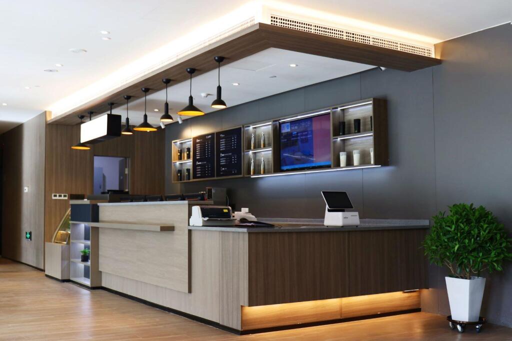 Юньчэн: Hanting Hotel Yuncheng Xinjiangjiangzhou Avenue