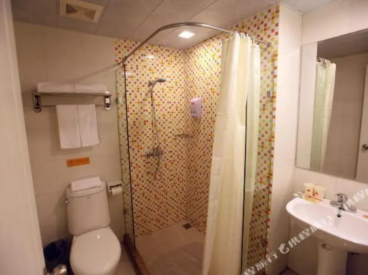 Наньчан: Homeinn Hotel (Nanchang Bayi Square Second Affiliated Hospital)