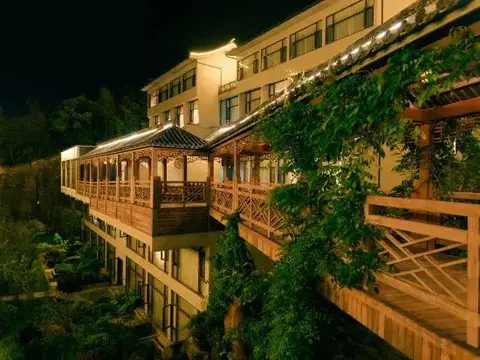 Шанграо: Grand New Century Resort Sanqingshan Shangrao