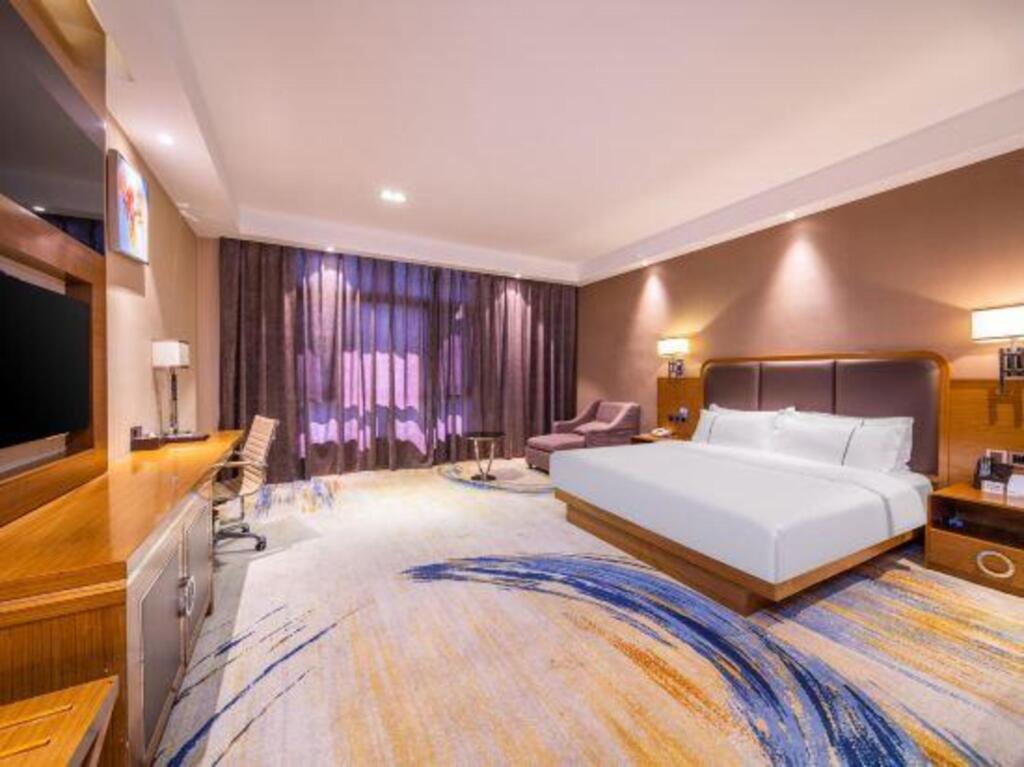 Цюйцзин: Botai Hotel