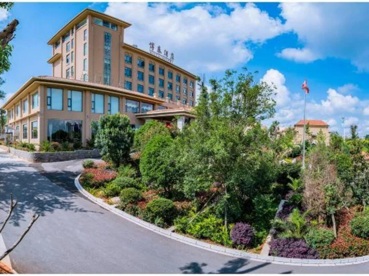 Цюйцзин: Botai Hotel