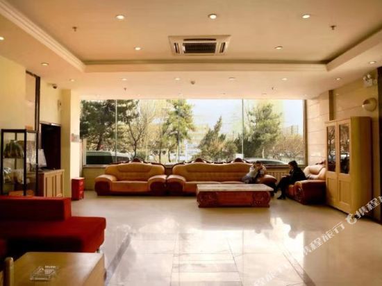 Home Inn (Tongliao Jianguo Road Tiyu Square) — фото 3