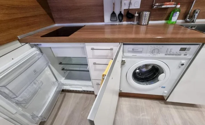 Москва: MaxRealty24 (МаксРеалти24) на Митинской 16