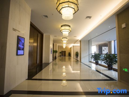 Вэйнань: Wenyuange Hotel