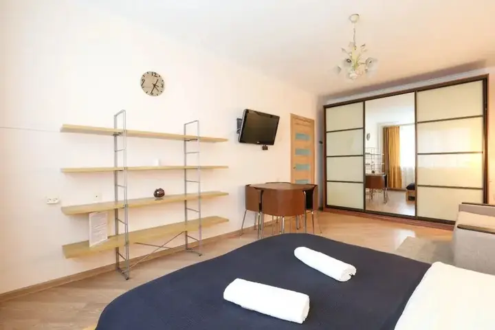 Москва: Апартаменты MaxRealty24, бул. Яна Райниса, 37, к. 1