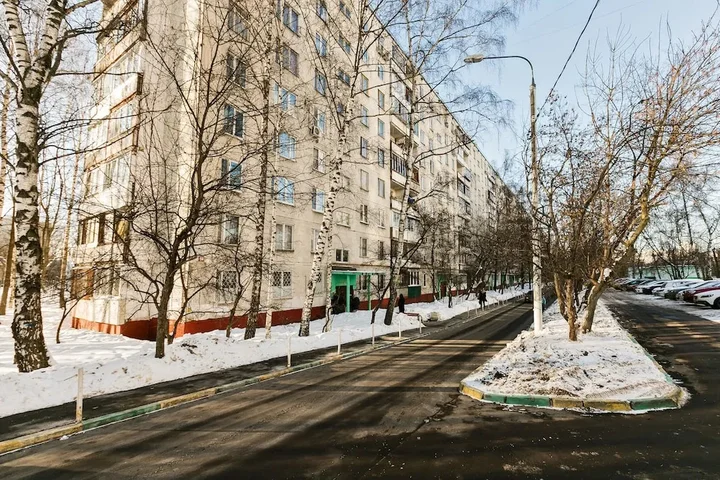 Москва: MaxRealty24 Путилково, Героев Панфиловцев, 9, стр. 1