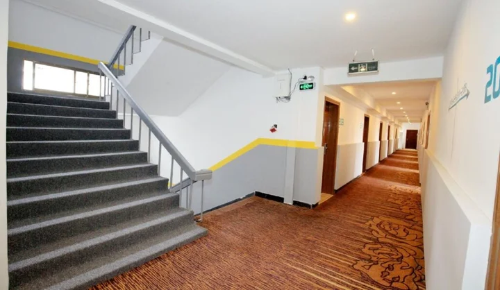 Гуйлинь: Global Village River View Hostel