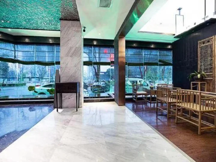 Пуян: Bowei Style Hotel