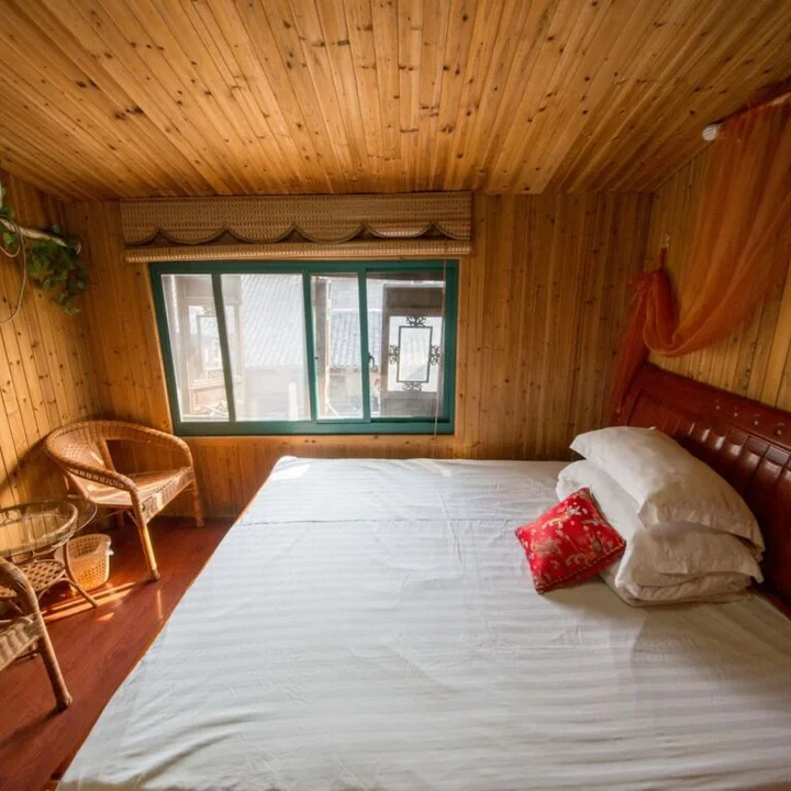 Цзясинь: Wuzhen Dongzha Auntie Jiang Hostel