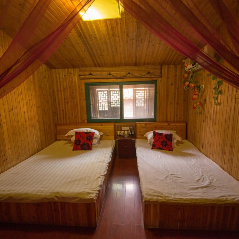Цзясинь: Wuzhen Dongzha Auntie Jiang Hostel