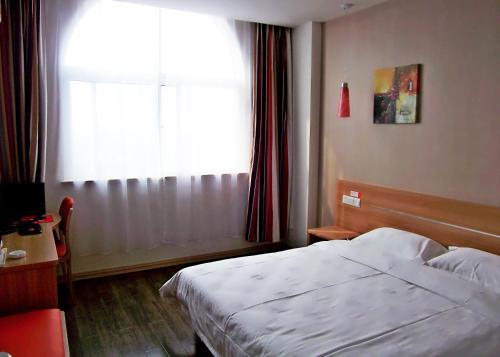 Лоян: Thank Inn Chain Hotel Henan Luoyang Longmen Avenue Guanlin Road