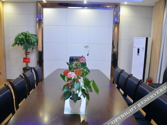 Лючжоу: Earl Hotel Liuzhou