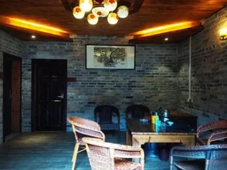 Хэчжоу: Zaishui Yifang Inn (Zhaoping Huangyao Ancient Town Longzhu)