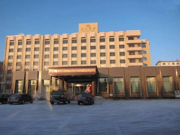 Хулун-Буир: Beishan Hotel