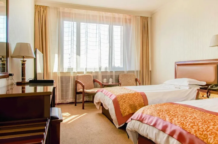 Хулун-Буир: Beishan Hotel