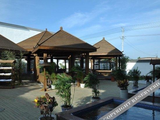 Инкоу: Yijiangnan Hotel