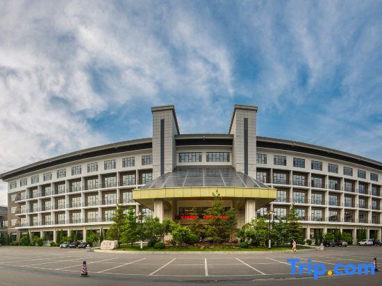 Инкоу: Yijiangnan Hotel