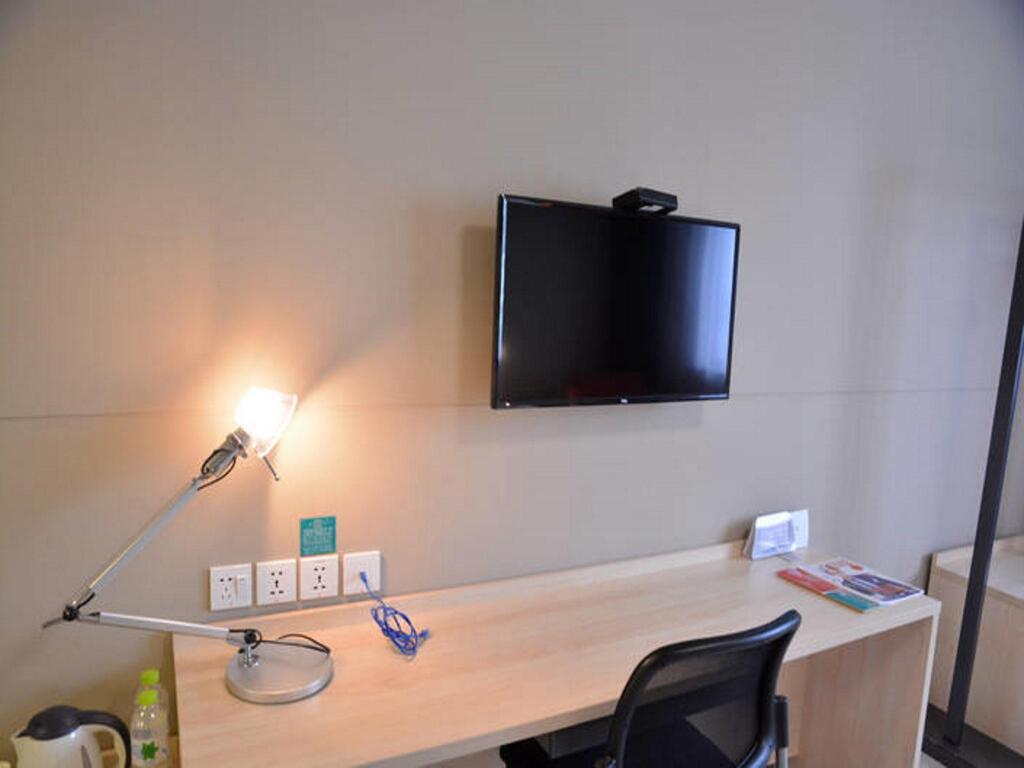 Цанчжоу: Jinjiang Inns Cangzhou Railway Staion Hotel