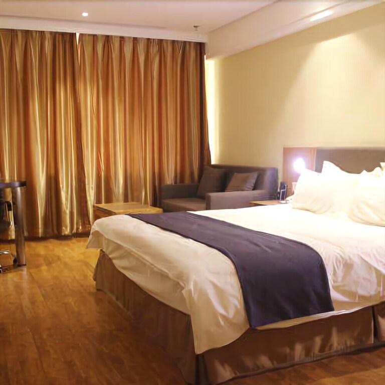 Шэньян: V Yeginn Hotel