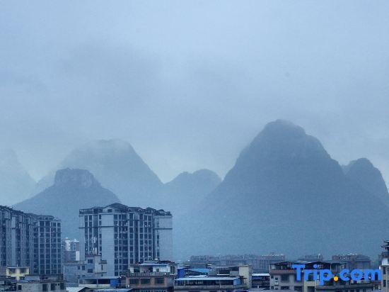 Гуйлинь: Honghai Hotel (Guilin Railway Station Vientiane City Shop)