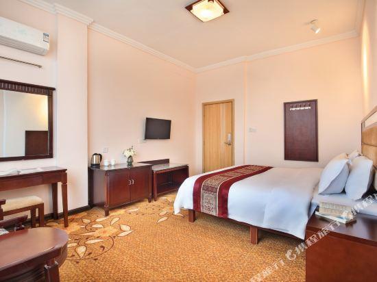 Гуйлинь: Honghai Hotel (Guilin Railway Station Vientiane City Shop)
