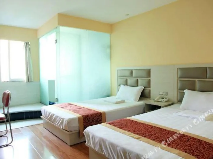 Ухань: Qingzhu Hotel · Ao7 Boutique (Wuhan Wuhuan Avenue Subway Station)