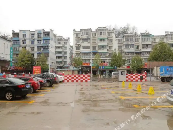 Хуаншань: Shankee Hotel (Huangshan Scenic Area)