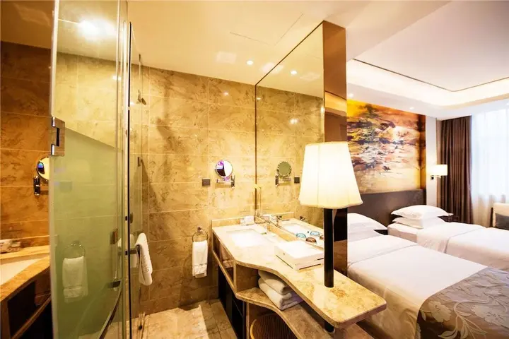 Чунцин: River Four Seasons Hotel