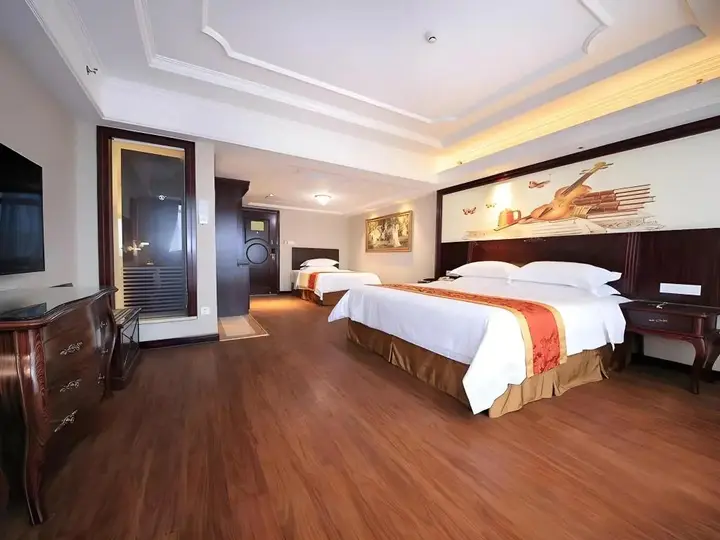 Хойчжоу: Vienna International Hotel (Huidong Honghai Bay)