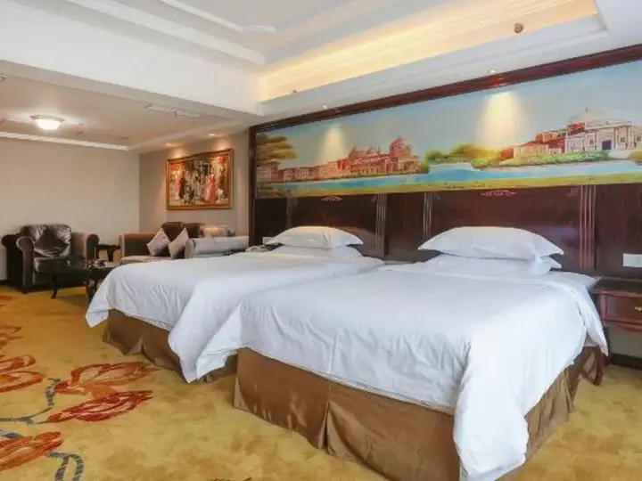 Хойчжоу: Vienna International Hotel (Huidong Honghai Bay)