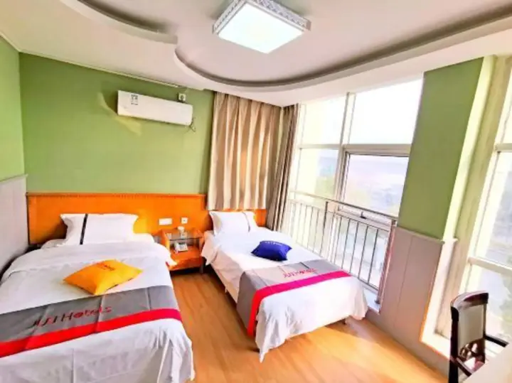 Нанкин: Junyi Chain Hotel (Nanjing Tianyuan East Road)